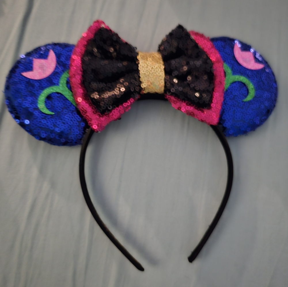 Froze  Minnie mouse ears